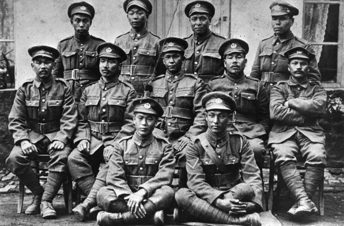 Photo: Japanese Canadians of the Fighting Tenth Battalion, ca. 1916. NNM 2010.23.2.4.551